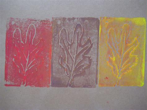Pink And Green Mama Fall Leaf Simple Printmaking Project For Kids