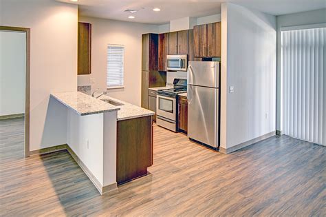 Alternatively, a one story home plan will have living space and bedrooms all on one level, providing a house that is accessible and convenient. Three Bedroom Townhouse + Den - 2550 University
