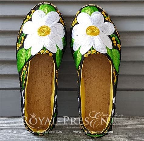 Daisies Espadrilles Machine Embroidery Pattern Sizes Royal Present