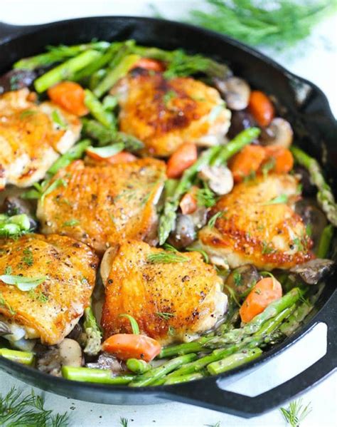 Skillet Chicken Dinner Ideas Skillet Chicken With Bacon And White