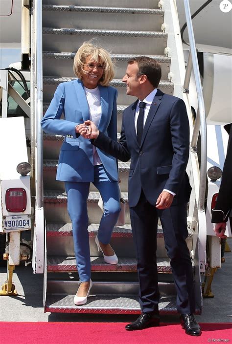 Brigitte Macron Celebrates France S World Cup Victory In Paris Artofit