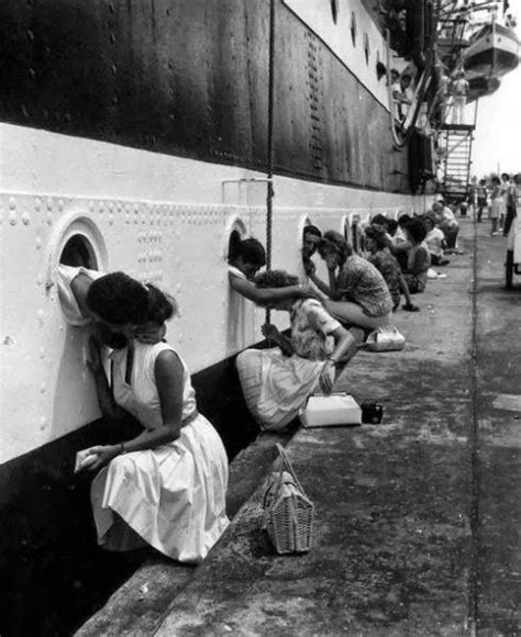 How Glory Holes Were Invented Last Kiss Vintage Photography Photo