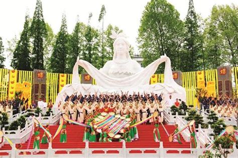 First Festival To Worship Lei Zu Kicked Off In Yuanan