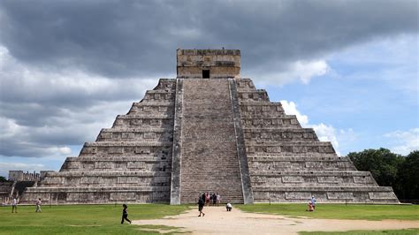 5 Must Visit Mayan Ruins Near Cancún