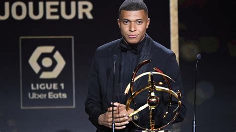 mbappé becomes first four time winner of ligue 1 player of the year award trendradars