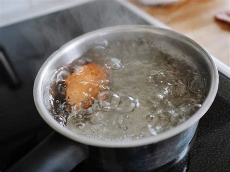 When the water has reached a boil, cover and remove from heat. How to Boil Eggs Correctly