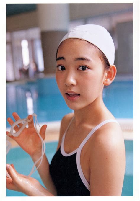 This is a subreddit dedicated to akb48 and the 48/46 sister groups. Miyawaki Sakura 1st PhotoBook "Sakura" - AKB48 Photo ...