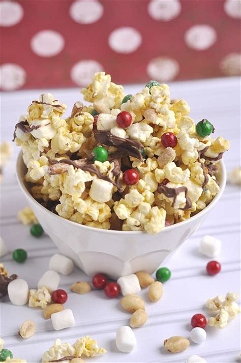 White Chocolate Popcorn Recipe Yummy Popcorn Recipes White