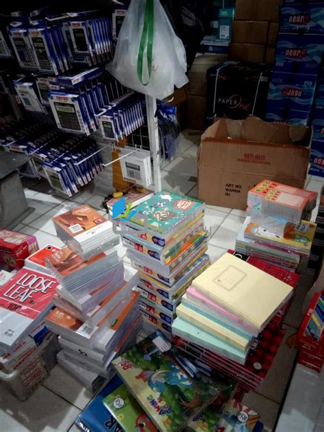 Toko Peralatan Tulis Sekolah Grosir Jual Atk Lengkap Contohnya Buku Tulis