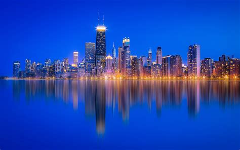 2560x1600 Resolution Chicago Lake Michigan Skyscraper Reflection