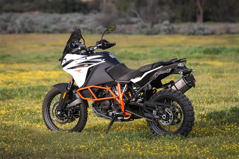 First Ride 2017 Ktm 1090 Adventure R Canada Moto Guide