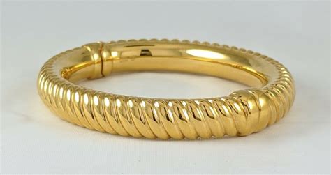 Milor Italian 14k Yellow Gold Bangle Bracelet Resin Core 10mm Ribbed 21