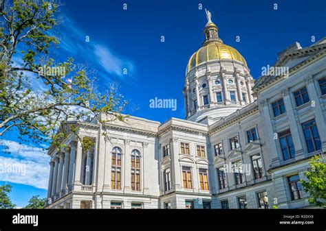 Georgia State Capitol Hi Res Stock Photography And Images Alamy