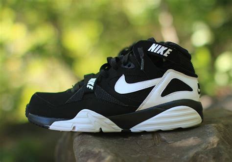 Nike Air Trainer Max 91 Black White Available
