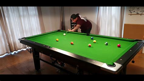 Str8 Aim Potting Balls On A Pool Table Youtube