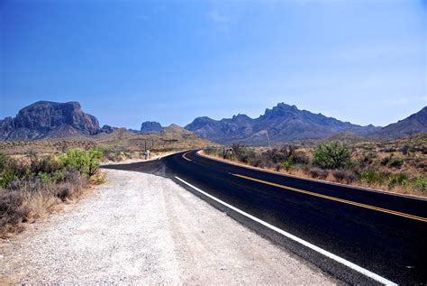 Desert Road Mountain Landscape Texas National Park Wallpapers Hd