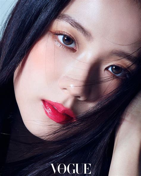 Blackpink S Jisoo Serves Miss Korea Looks In New Vogue Photos