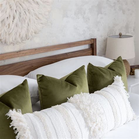 Design Tip Styling Pillows On Beds Neelam Interiors
