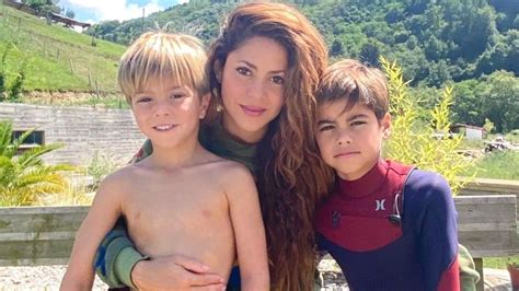 Shakira ¿cómo Se Llaman Los Hijos De La Cantante Y Cuántos Años Tienen