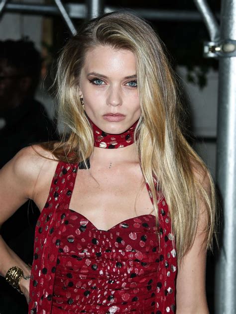 Abbey Lee Kershaw Arrives At Harpers Bazaar Icons Party 06 Gotceleb