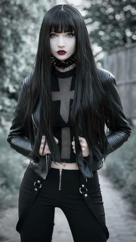 Pin By Michael Cummings On Anastasia In Goth Outfits Hot Goth Girls Goth Beauty