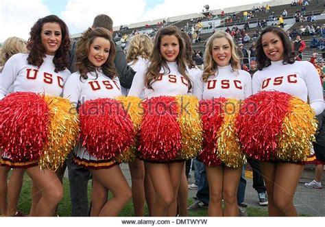 Hot Cheerleaders Usc Trojans Sideline Cheerleading Sequin Skirt Sequins Songs Girls Fashion