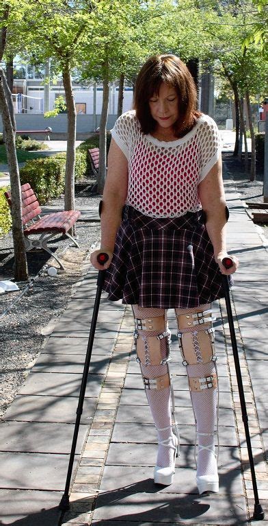 Pin By Jbwdmd On Wheelchair Women Braces Girls Wheelchair Women Leg