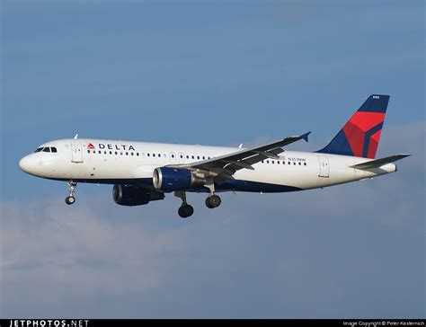 N353nw Airbus A320 212 Delta Air Lines Peter Kesternich Jetphotos