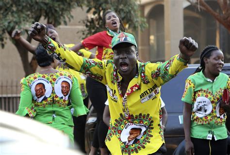 Zimbabwe Court Unanimously Upholds Presidents Election Win Ap News