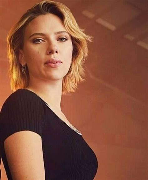 Pin De Maria Eduarda Em Scarlett Johansson Em 2020 Scarlett Johansson Atrizes Cabelo E Beleza
