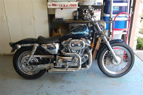 It mainly addresses riders who want a more agile machine, and comes standard with laced. 1998 HD Sportster XLH883 Custom - Clean - Harley Davidson ...