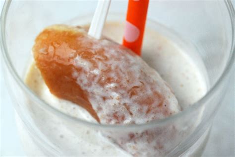 Photo courtesy of @krispykreme on instagram. krispy kreme recipe: NEW 152 FLIP BURGER KRISPY KREME MILKSHAKE RECIPE