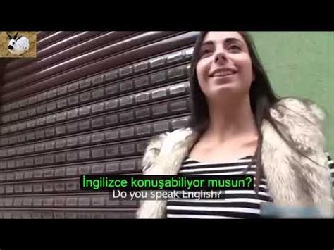 Sokakta para karşılığı veren bulgar kız devamı açıklamada YouTube