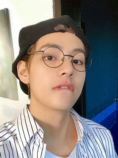 Vkim Taehyung Run Bts Selfie Selca Lockscreen Lockscreens
