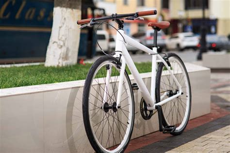 Fixie Vs Road Bike And How To Choose Between The Two