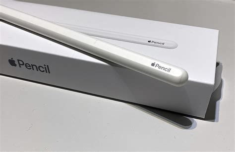 All with imperceptible lag, pixel‑perfect precision, tilt and pressure sensitivity, and support for palm rejection. Review Apple iPad Air 4 con Apple Pencil y SmartKeyboard ...