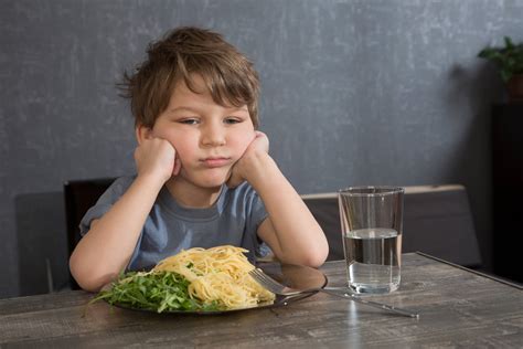 Mi Hijo No Quiere Comer ¿qué Debo Hacer Revista Pediatría Y Familia