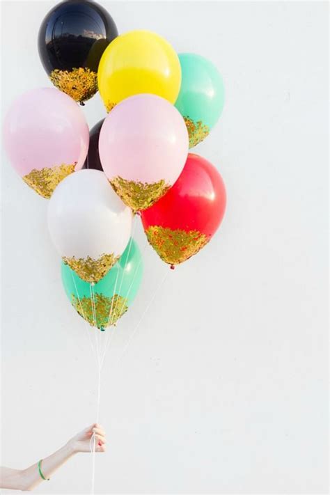 Diy Wednesday Glitter Dipped Diy Balloon Via Bajan Wed Eve Parties