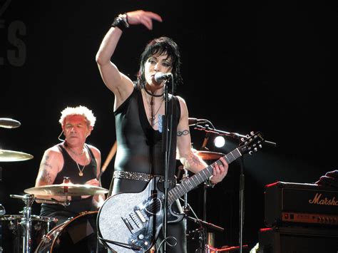 2816x2112 Awesome Joan Jett Coolwallpapersme