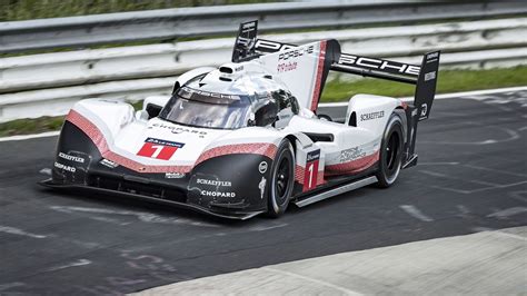 The Porsche 919 Hybrid Just Demolished The Nurburgring Record With 519 Lap