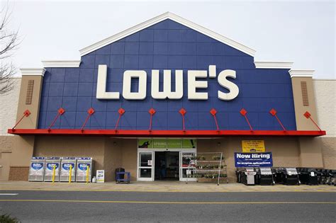 Lowes Sales Earnings Top Views Wsj