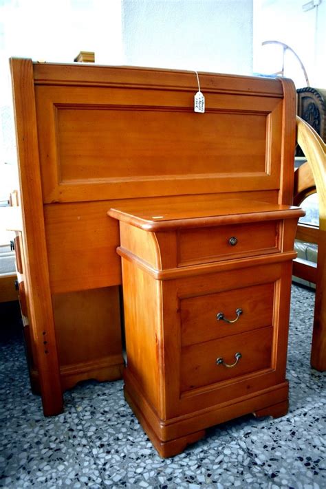 Here you can find the largest selection of modern bedroom furniture offers and demands. New2You Furniture - Second hand bedroom furniture
