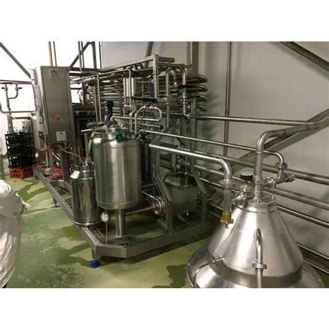 Milk Pasteurizer Semi Automatic Dairy Processing Plant Capacity 2500