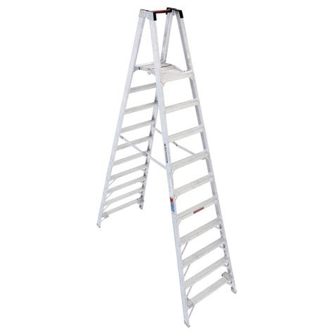 Werner 10 Ft Aluminum Platform Step Ladder With 300 Lb Load Capacity