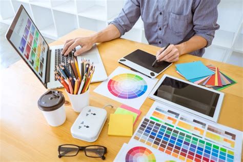 12 Essential Tools For Graphic Designers