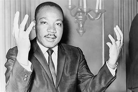 10 Inspiring MLK Quotes on Leadership and Purpose