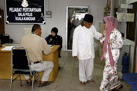 Amid Furor Malaysia Delays Womans Caning