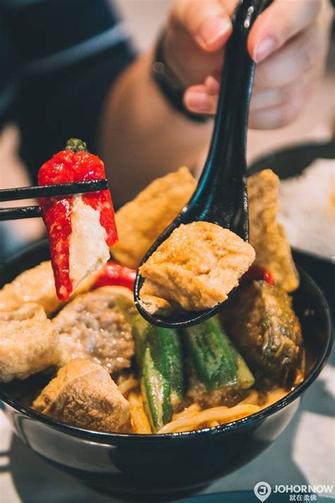 The hawker version is a creative reinvention consisting not just of stuffed tofu but a great many interesting ingredients. 8 Delicious Yong Tau Foo You Need to Discover in Johor ...