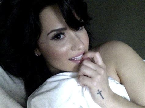 Demi Lovato Naked Photos The Fappening