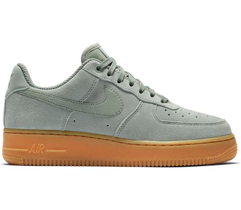 The air force 1 is starting the year off better than we thought. Nike Sportswear Air Force 1 '07 SE Damen Sneaker online ...